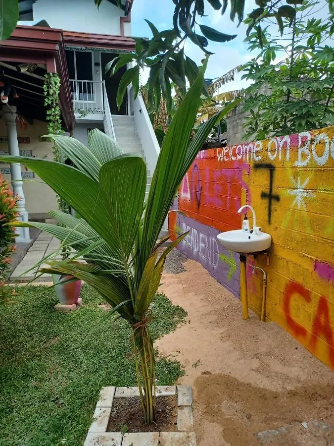 Pensionat Mf Villa Negombo